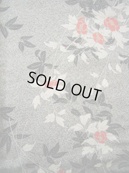 画像3: G0608X 小紋 女性用着物  シルク(正絹)   グレー(灰色), 花 【新古品】 【USED】 【リサイクル】 ★★★★★ (3)