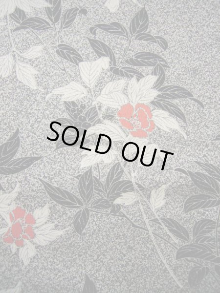 画像9: G0608X 小紋 女性用着物  シルク(正絹)   グレー(灰色), 花 【新古品】 【USED】 【リサイクル】 ★★★★★ (9)