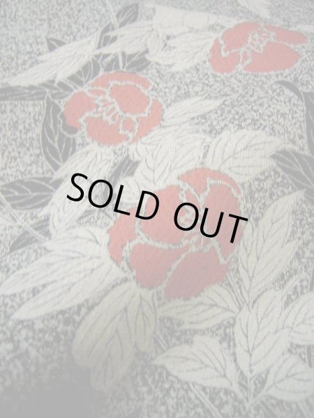 画像17: G0608X 小紋 女性用着物  シルク(正絹)   グレー(灰色), 花 【新古品】 【USED】 【リサイクル】 ★★★★★ (17)