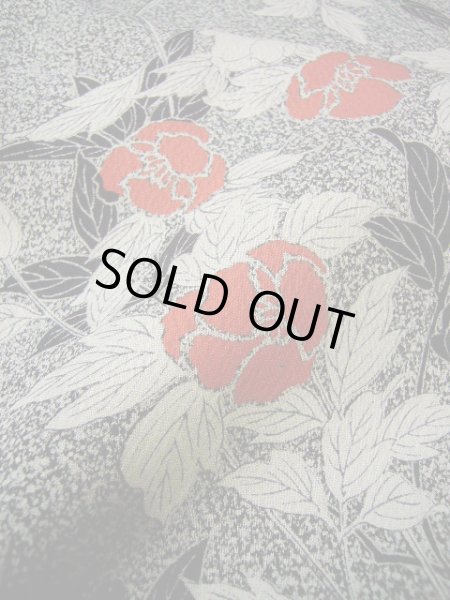 画像18: G0608X 小紋 女性用着物  シルク(正絹)   グレー(灰色), 花 【新古品】 【USED】 【リサイクル】 ★★★★★ (18)