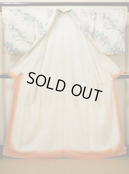 画像2: G0608Y 小紋 女性用着物  シルク(正絹)  シャイニーな オフ ホワイト, 百合 【新古品】 【USED】 【リサイクル】 ★★★★★ (2)