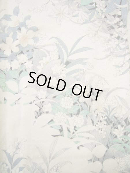 画像5: G0608Y 小紋 女性用着物  シルク(正絹)  シャイニーな オフ ホワイト, 百合 【新古品】 【USED】 【リサイクル】 ★★★★★ (5)