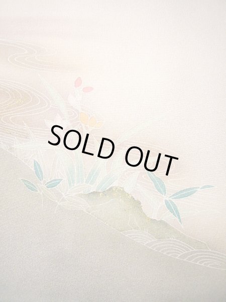 画像13: G0629K 訪問着 女性用着物  シルク（正絹） 淡い 紫がかった グレー（灰色）, 鶴 【中古】 【USED】 【リサイクル】 ★★★★☆ (13)