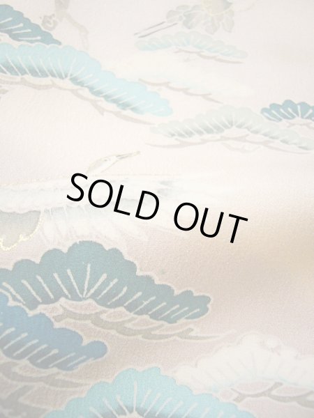 画像15: G0629K 訪問着 女性用着物  シルク（正絹） 淡い 紫がかった グレー（灰色）, 鶴 【中古】 【USED】 【リサイクル】 ★★★★☆ (15)