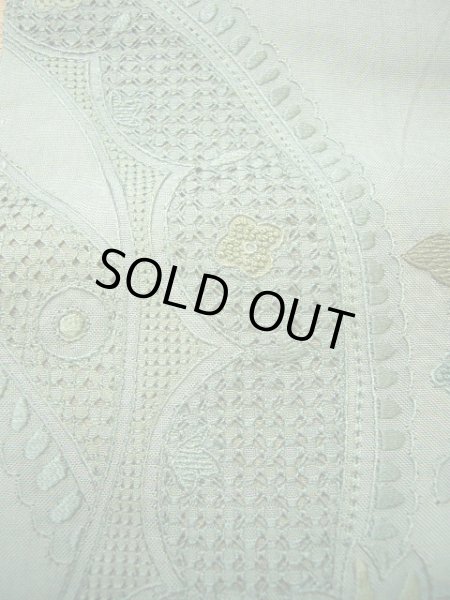 画像14: G0630U 訪問着 女性用着物 大島紬、スワトウ刺繍 シルク(正絹)  スモーキーな グリーン(緑), 花 【中古】 【USED】 【リサイクル】 ★★★★☆ (14)