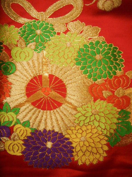 画像11: G0805E 打掛 女性用着物  シルク(正絹)   赤, 鼓 【中古】 【USED】 【リサイクル】 ★★★☆☆ (11)