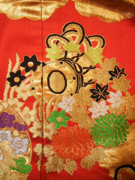 画像12: G0805E 打掛 女性用着物  シルク(正絹)   赤, 鼓 【中古】 【USED】 【リサイクル】 ★★★☆☆ (12)