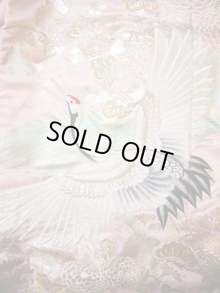 画像13: G0805F 打掛 女性用着物  シルク（正絹） シャイニーな 薄い ピンク, 鶴 【中古】 【USED】 【リサイクル】 ★★★★☆ (13)