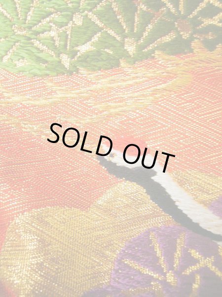 画像11: G0805I 打掛 女性用着物  シルク(正絹)  シャイニーな 朱赤, 鶴 【中古】 【USED】 【リサイクル】 ★★★★☆ (11)