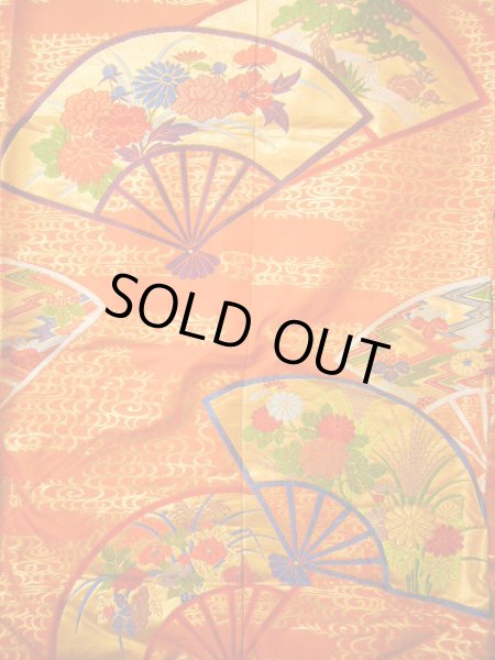 画像9: G0805L 打掛 女性用着物  シルク(正絹)  スモーキーな オレンジ, 扇 【中古】 【USED】 【リサイクル】 ★★★★☆ (9)