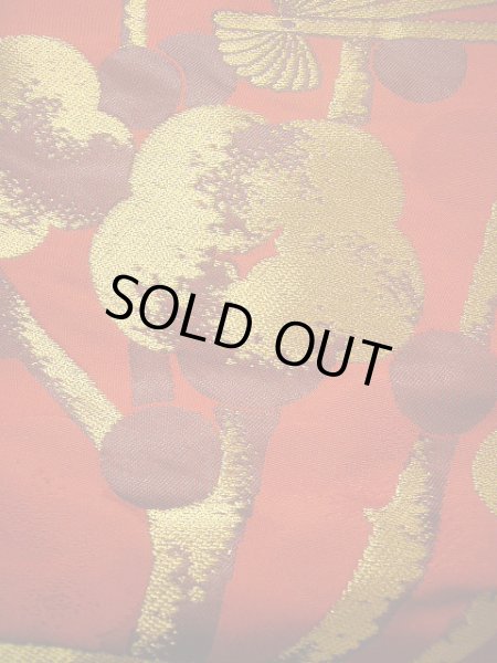 画像18: G0805O 打掛 女性用着物  シルク(正絹)  深い 赤, 扇 【中古】 【USED】 【リサイクル】 ★★★★☆ (18)