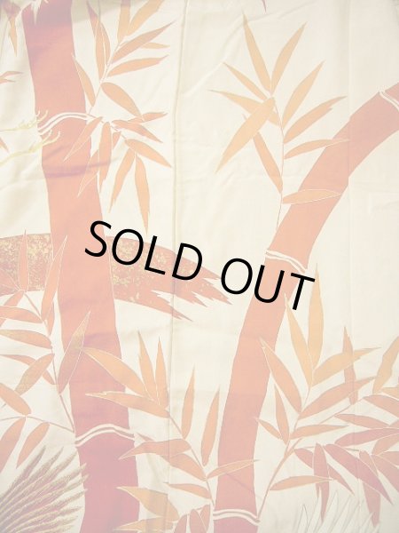 画像10: G0805Z 打掛 女性用着物 友禅、裾カバー シルク(正絹)   朱赤, 鶴 【中古】 【USED】 【リサイクル】 ★★★☆☆ (10)