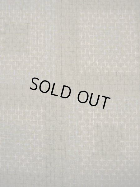 画像6: G0921V 小紋 女性用着物 単衣 化繊 スモーキーな 緑がかった ベージュ, 十字 【中古】 【USED】 【リサイクル】 ★★★★☆ (6)