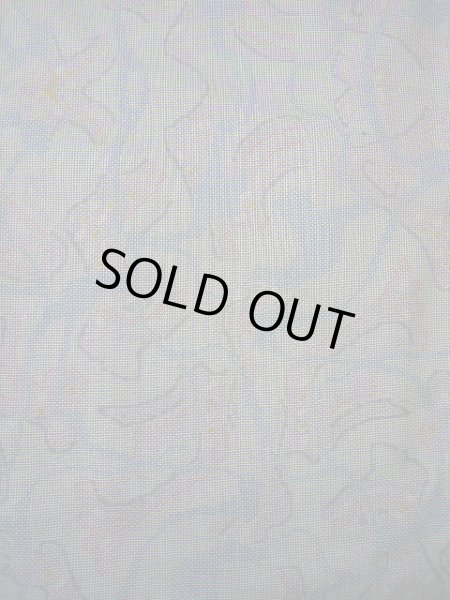 画像5: G0925T 大島紬 女性用着物 縦横紬 シルク(正絹)  薄い グレー(灰色), 幾何学模様 【中古】 【USED】 【リサイクル】 ★★★☆☆ (5)