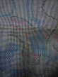 画像7: G0925T 大島紬 女性用着物 縦横紬 シルク（正絹）  薄い グレー（灰色）, 幾何学模様 【中古】 【USED】 【リサイクル】 ★★★☆☆ (7)