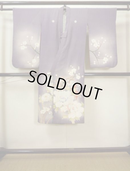 画像2: G1027A 訪問着 女児用着物 錦紗縮緬  シルク(正絹)  スモーキーな 藤, ぼたん 【中古】 【USED】 【リサイクル】 ★☆☆☆☆ (2)