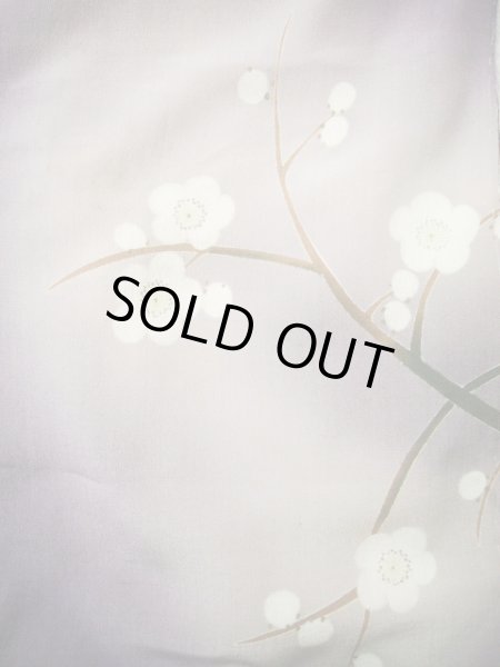 画像5: G1027A 訪問着 女児用着物 錦紗縮緬  シルク(正絹)  スモーキーな 藤, ぼたん 【中古】 【USED】 【リサイクル】 ★☆☆☆☆ (5)