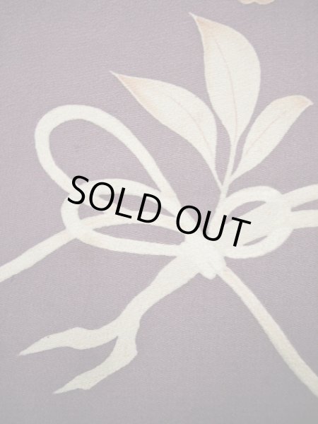 画像12: G1027L 訪問着 女性用着物 錦紗縮緬　 シルク（正絹）   藤, 桜 【中古】 【USED】 【リサイクル】 ★★☆☆☆ (12)