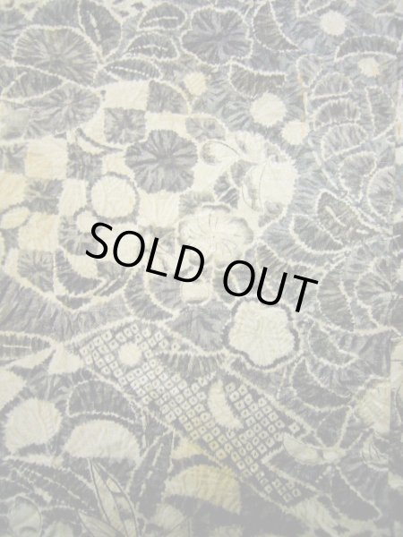 画像9: G1102L 訪問着 女性用着物 辻が花、嘘つき袖付き シルク（正絹）   黒, 小さな点々 【中古】 【USED】 【リサイクル】 ★★☆☆☆ (9)