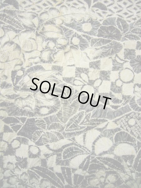 画像12: G1102L 訪問着 女性用着物 辻が花、嘘つき袖付き シルク（正絹）   黒, 小さな点々 【中古】 【USED】 【リサイクル】 ★★☆☆☆ (12)