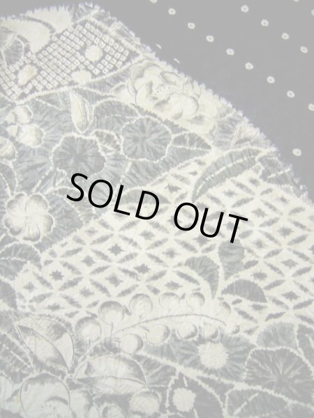 画像16: G1102L 訪問着 女性用着物 辻が花、嘘つき袖付き シルク（正絹）   黒, 小さな点々 【中古】 【USED】 【リサイクル】 ★★☆☆☆ (16)