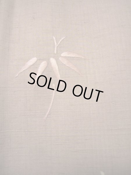 画像10: G1102Q 付下げ 女性用着物 単衣 シルク(正絹) スモーキーな 薄い ブラウン(茶色), 笹 【中古】 【USED】 【リサイクル】 ★★★☆☆ (10)