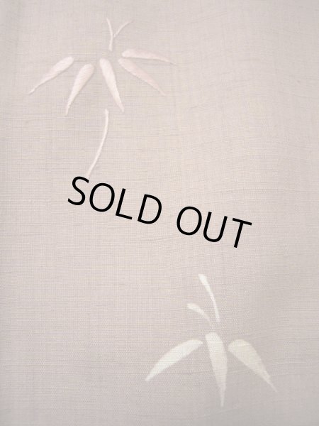 画像11: G1102Q 付下げ 女性用着物 単衣 シルク(正絹) スモーキーな 薄い ブラウン(茶色), 笹 【中古】 【USED】 【リサイクル】 ★★★☆☆ (11)