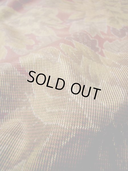 画像11: G1105W 大島紬 女性用着物 縦横紬 シルク(正絹) スモーキーな 薄い 赤, 花 【中古】 【USED】 【リサイクル】 ★★★☆☆ (11)