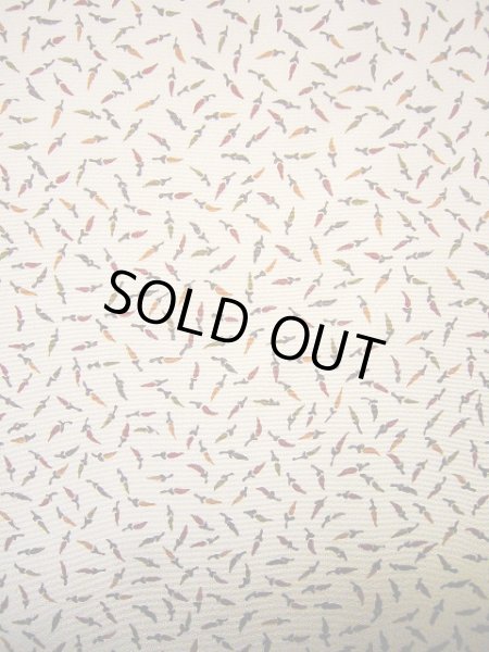 画像3: H0308O 小紋 女性用着物  シルク(正絹)  クリーミーな オフ ホワイト, とうがらし 【中古】 【USED】 【リサイクル】 ★★★☆☆ (3)