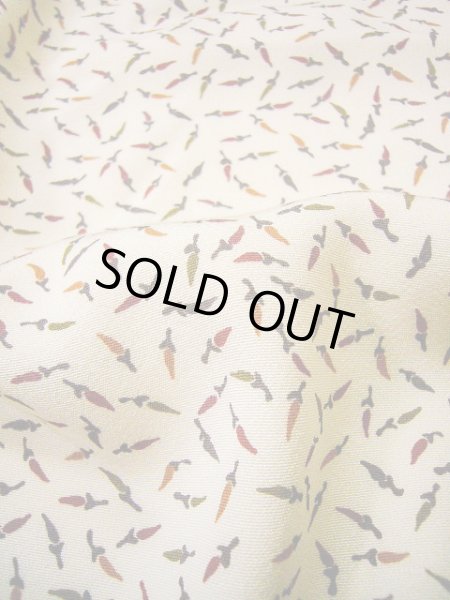 画像8: H0308O 小紋 女性用着物  シルク(正絹)  クリーミーな オフ ホワイト, とうがらし 【中古】 【USED】 【リサイクル】 ★★★☆☆ (8)