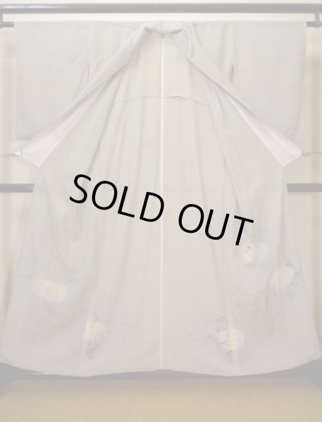 画像2: H0317F 訪問着 女性用着物  シルク(正絹)  薄い グレー(灰色), ききょう 【中古】 【USED】 【リサイクル】 ★★☆☆☆ (2)