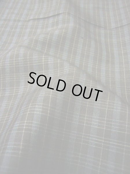 画像4: H0511B 紬 女性用着物  シルク（正絹）  スモーキーな 黒, チェック柄 【中古】 【USED】 【リサイクル】 ★★☆☆☆ (4)