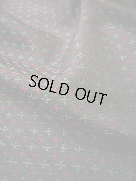 画像6: H0511E 紬 女性用着物  シルク(正絹)   黒, 十字 【中古】 【USED】 【リサイクル】 ★★★★☆ (6)