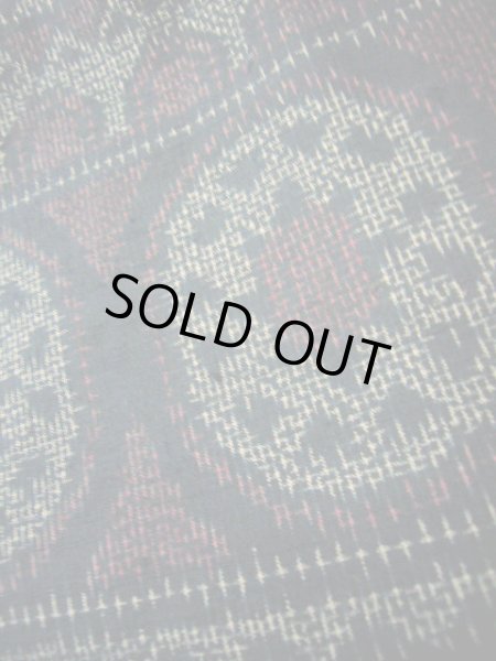 画像7: H0728O 紬 女性用着物  シルク（正絹） スモーキーな 緑がかった 黒, 幾何学模様 【中古】 【USED】 【リサイクル】 ★★★☆☆ (7)