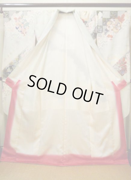 画像4: H1025K 振袖 女性用着物  シルク(正絹) 淡い 青みのある グレー(灰色), 桜 【中古】 【USED】 【リサイクル】 ★★★★☆ (4)