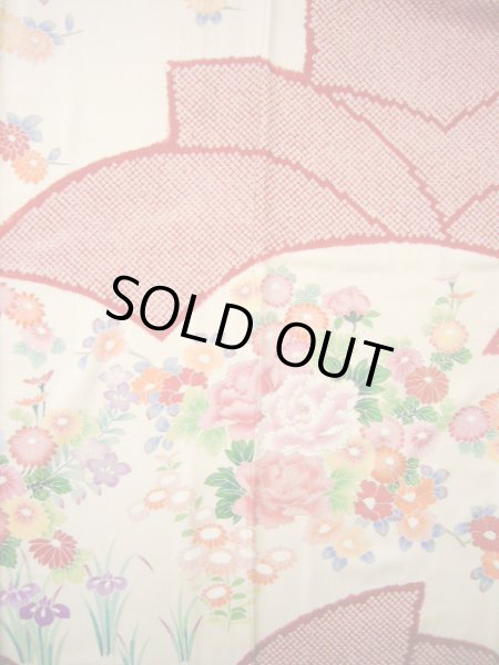 画像12: H1025N 振袖 女性用着物  シルク(正絹)  シャイニーな オフ ホワイト, ぼたん 【中古】 【USED】 【リサイクル】 ★★★☆☆ (12)