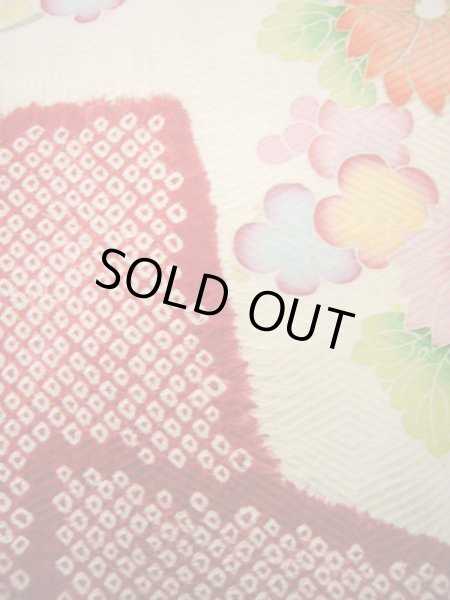 画像20: H1025N 振袖 女性用着物  シルク(正絹)  シャイニーな オフ ホワイト, ぼたん 【中古】 【USED】 【リサイクル】 ★★★☆☆ (20)