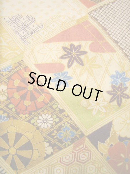 画像12: H1025P 振袖 女性用着物  シルク(正絹)   オフ ホワイト, 冊子 【中古】 【USED】 【リサイクル】 ★★★★☆ (12)