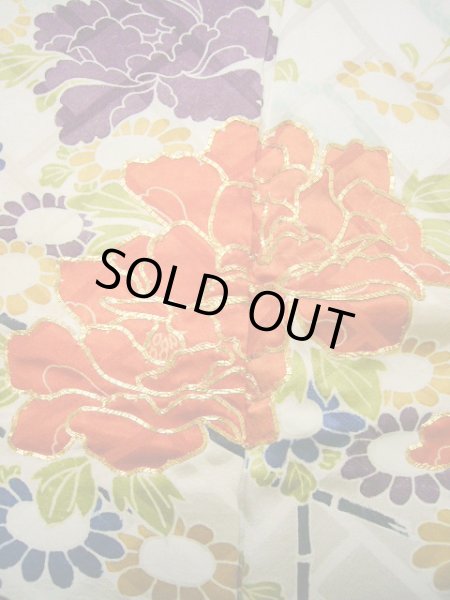 画像13: I0107L 振袖 女性用着物  シルク（正絹）   青, 花 シャイニーな【中古】 【USED】 【リサイクル】 ★★★★☆ (13)