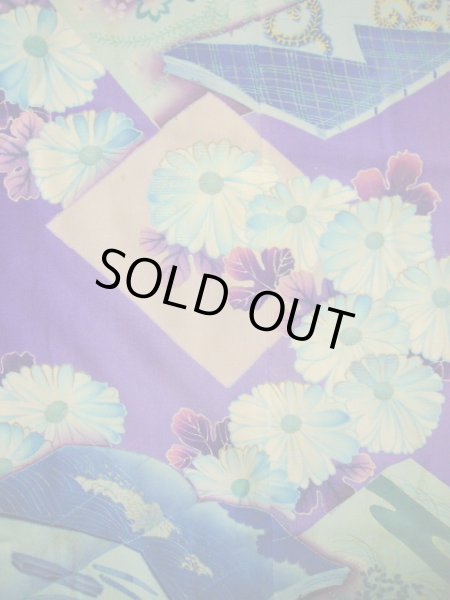 画像17: I0107S 振袖 女性用着物 明治・大正時代 シルク(正絹)  明るい 紫, 冊子 【中古】 【USED】 【リサイクル】 ★★☆☆☆ (17)