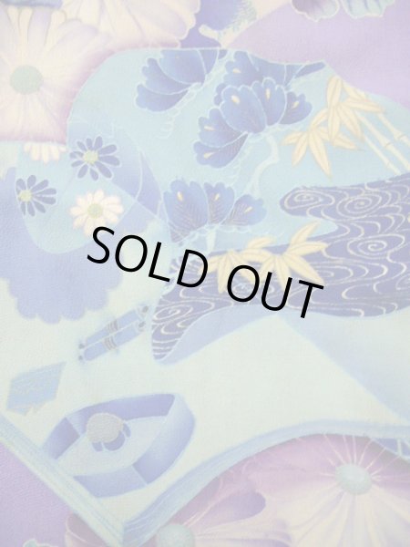 画像23: I0107S 振袖 女性用着物 明治・大正時代 シルク(正絹)  明るい 紫, 冊子 【中古】 【USED】 【リサイクル】 ★★☆☆☆ (23)