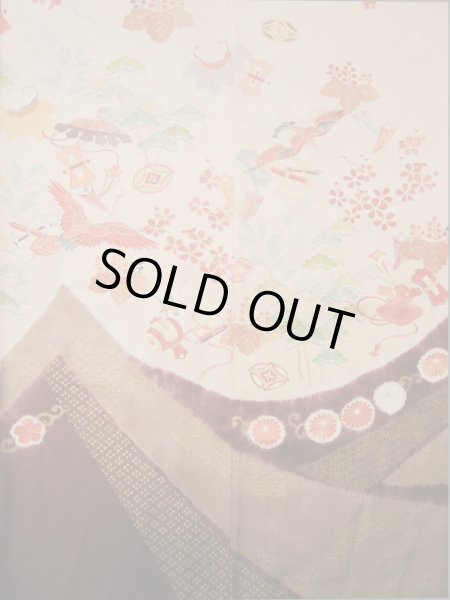 画像9: I0207H 振袖 女性用着物 取方小袖小宝 シルク（正絹）  淡い ピンク, 宝づくし 茶色がかった【中古】 【USED】 【リサイクル】 ★★★★☆ (9)