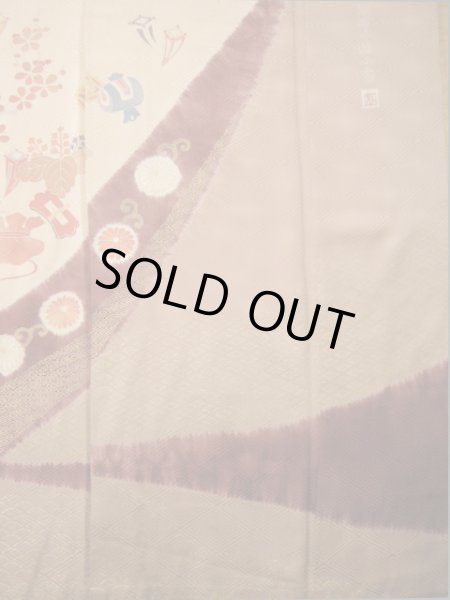 画像11: I0207H 振袖 女性用着物 取方小袖小宝 シルク（正絹）  淡い ピンク, 宝づくし 茶色がかった【中古】 【USED】 【リサイクル】 ★★★★☆ (11)