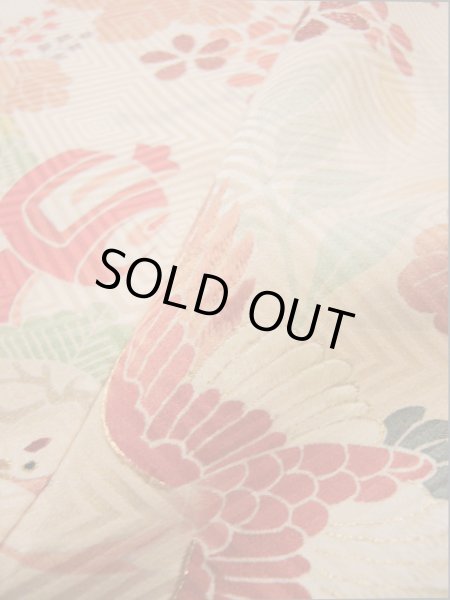 画像37: I0207H 振袖 女性用着物 取方小袖小宝 シルク（正絹）  淡い ピンク, 宝づくし 茶色がかった【中古】 【USED】 【リサイクル】 ★★★★☆ (37)