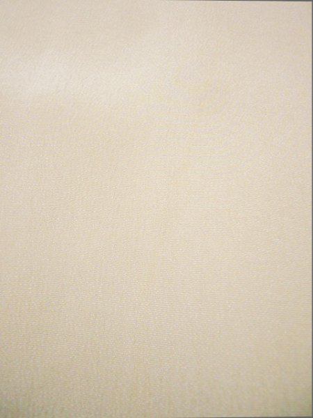 画像4: I0207L じゅばん 女性用着物  シルク(正絹)  スモーキーな オフ ホワイト,  【中古】 【USED】 【リサイクル】 ★★☆☆☆ (4)