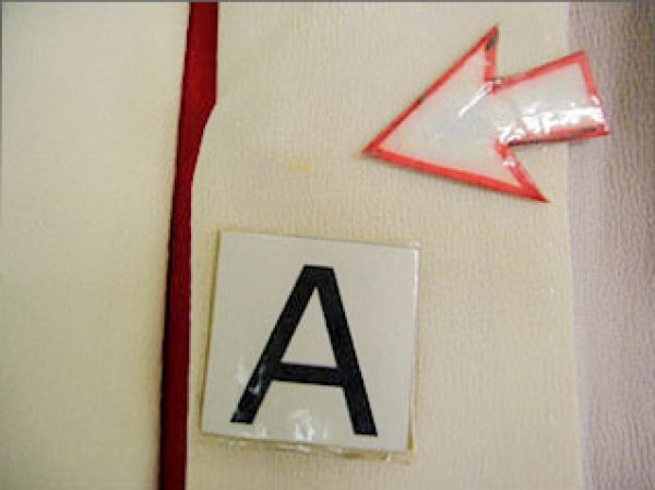 画像9: I0207L じゅばん 女性用着物  シルク(正絹)  スモーキーな オフ ホワイト,  【中古】 【USED】 【リサイクル】 ★★☆☆☆ (9)