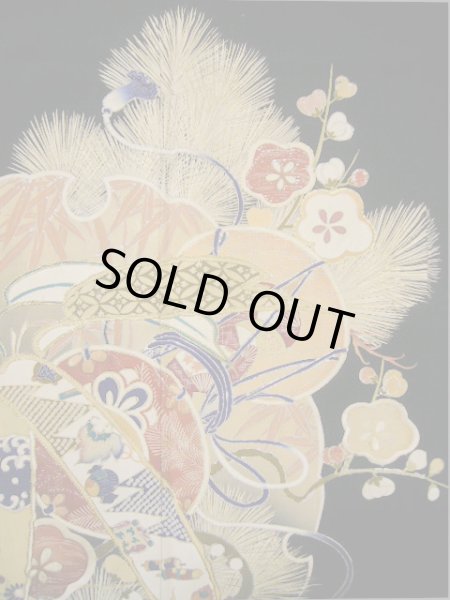 画像5: I0207M 留袖 女性用着物  シルク（正絹）   黒, 松/松葉 【中古】 【USED】 【リサイクル】 ★★☆☆☆ (5)