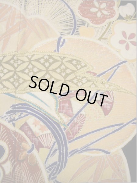 画像10: I0207M 留袖 女性用着物  シルク（正絹）   黒, 松/松葉 【中古】 【USED】 【リサイクル】 ★★☆☆☆ (10)