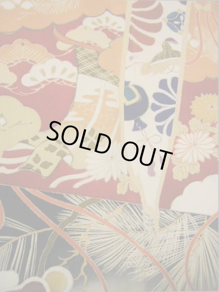 画像20: I0207M 留袖 女性用着物  シルク（正絹）   黒, 松/松葉 【中古】 【USED】 【リサイクル】 ★★☆☆☆ (20)