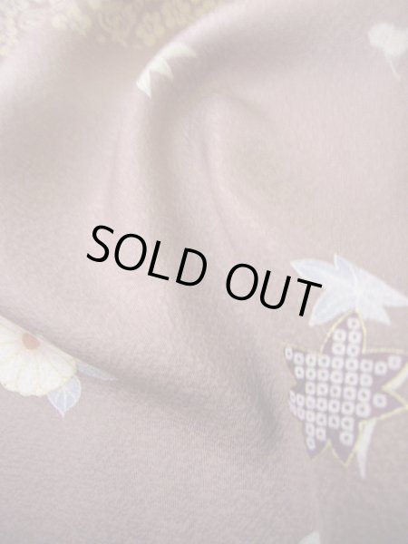 画像15: I0501J 訪問着 女性用着物  シルク（正絹） スモーキーな 薄い ローズ, 菊 【中古】 【USED】 【リサイクル】 ★★★★☆ (15)